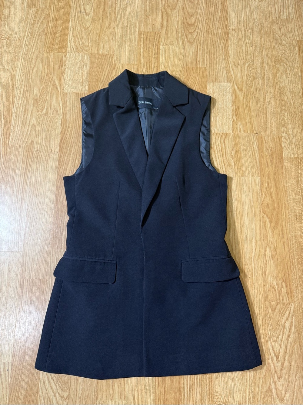 Zara Black Sleeveless Tailored Blazer Vest - Size S